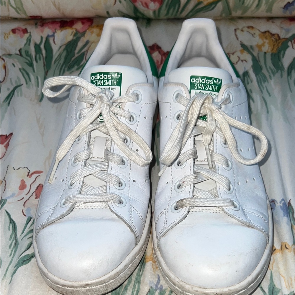 adidas Stan Smith white Sneakers with Green Tongue Logo